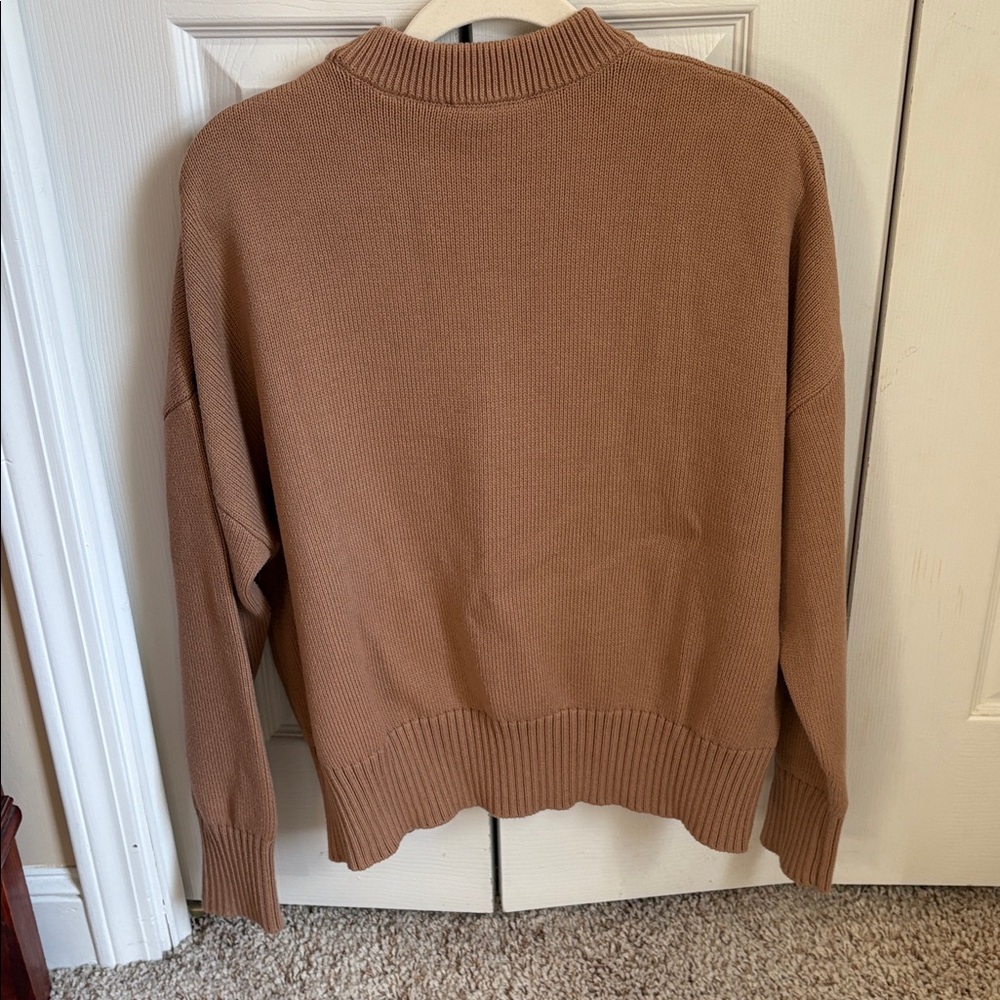 Ami Tan Sweater with signature heart accent - Picture 5 of 5